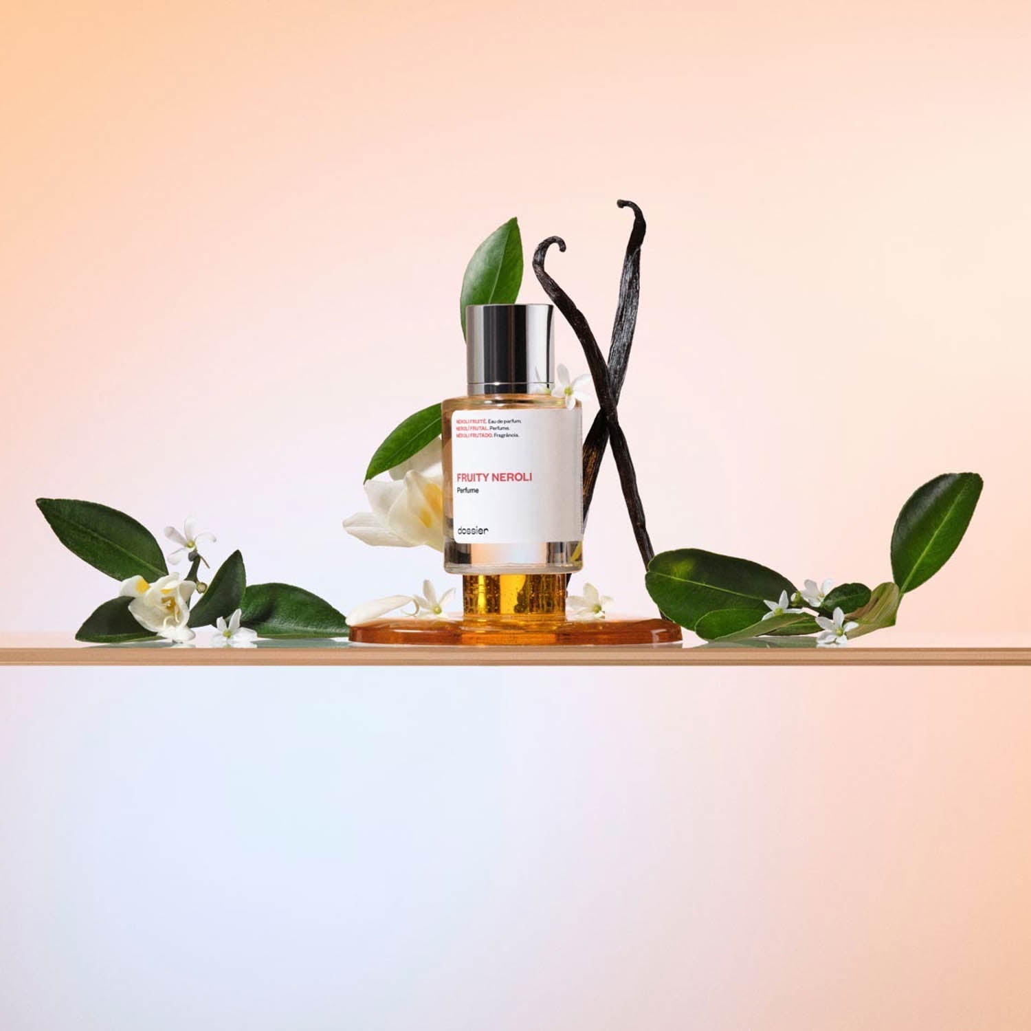 Parfum Fruité Néroli : Fleur d'Oranger, Vanille, Fraise, Cassis, Éclat Féminin Captivant