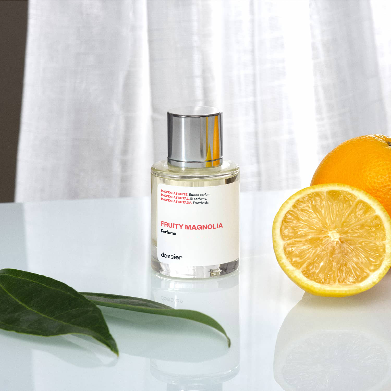 Parfum Fruity Magnolia : Explosion Pamplemousse Yuzu, Cœur Floral Aquatique Vibrant
