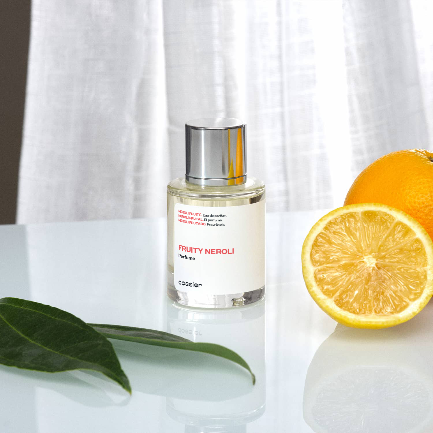 Parfum Fruité Néroli : Fleur d'Oranger, Vanille, Fraise, Cassis, Éclat Féminin Captivant